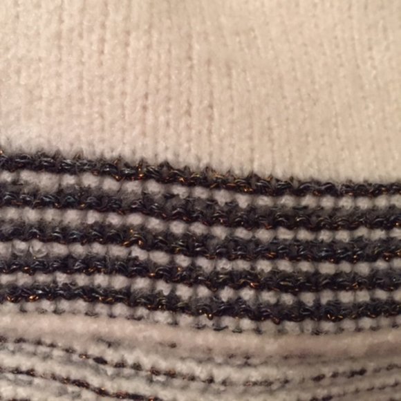 NWT - sweater, multi-colors/cream base, XL 16-18 - Picture 6 of 7